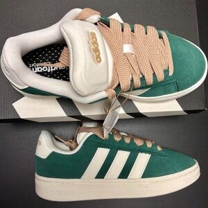 Adidas Teal and Cream Sneakers